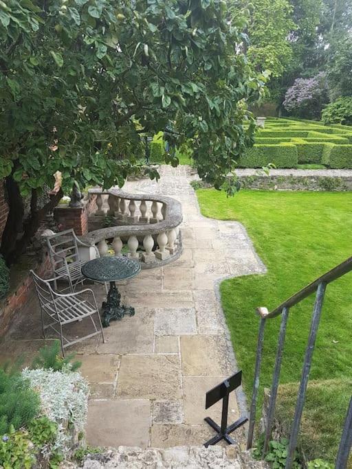 Beautiful Apartment In The Heart Of Rochester Rochester  Exterior foto