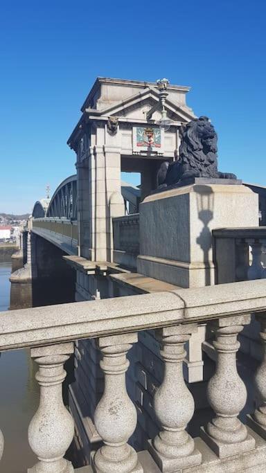 Beautiful Apartment In The Heart Of Rochester Rochester  Exterior foto